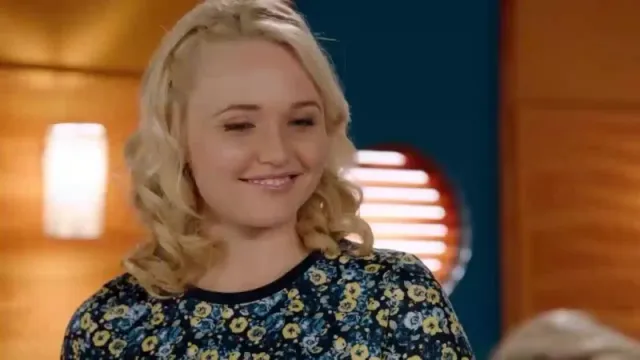 Кадры из сериала Тайны острова Мако (2013)